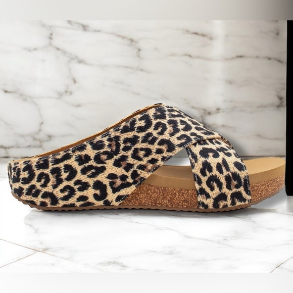 NIB 11 Women VOLATILE Ablette LINEN LEOPARD PRINT Slide Sandal Slip-On Comfort - Picture 5 of 6